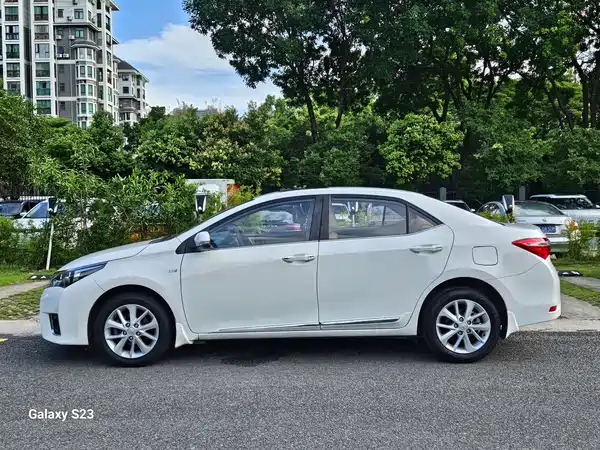 Toyota Corolla 2015