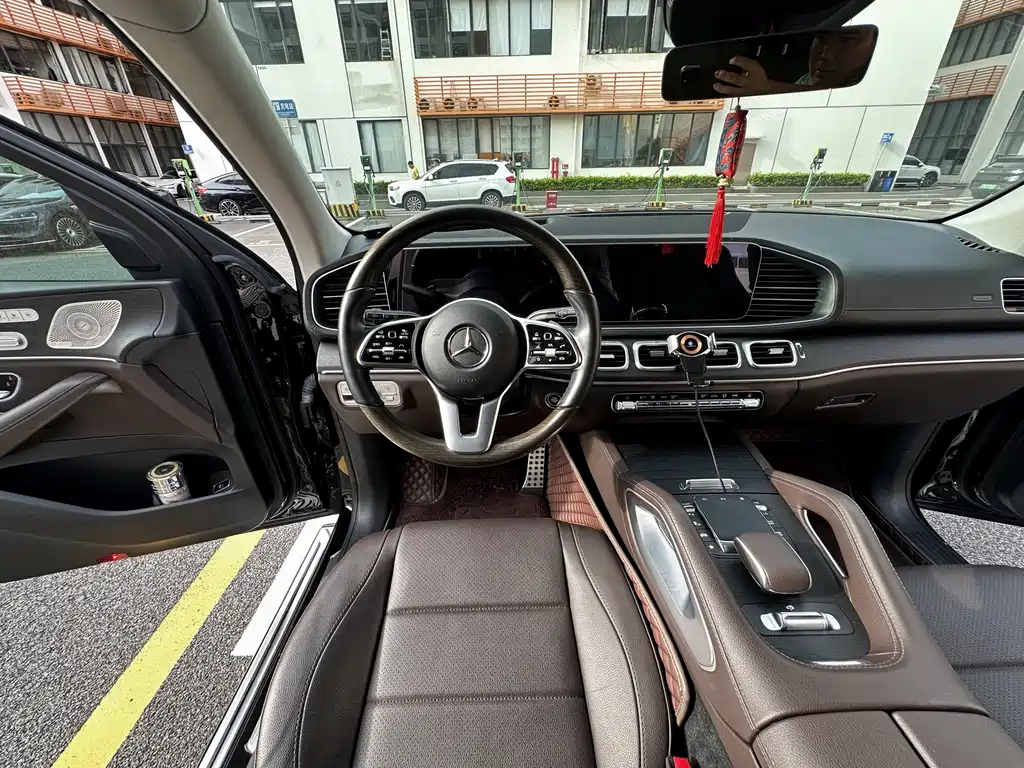 Mercedes-Benz GLS 2023 — фото 16