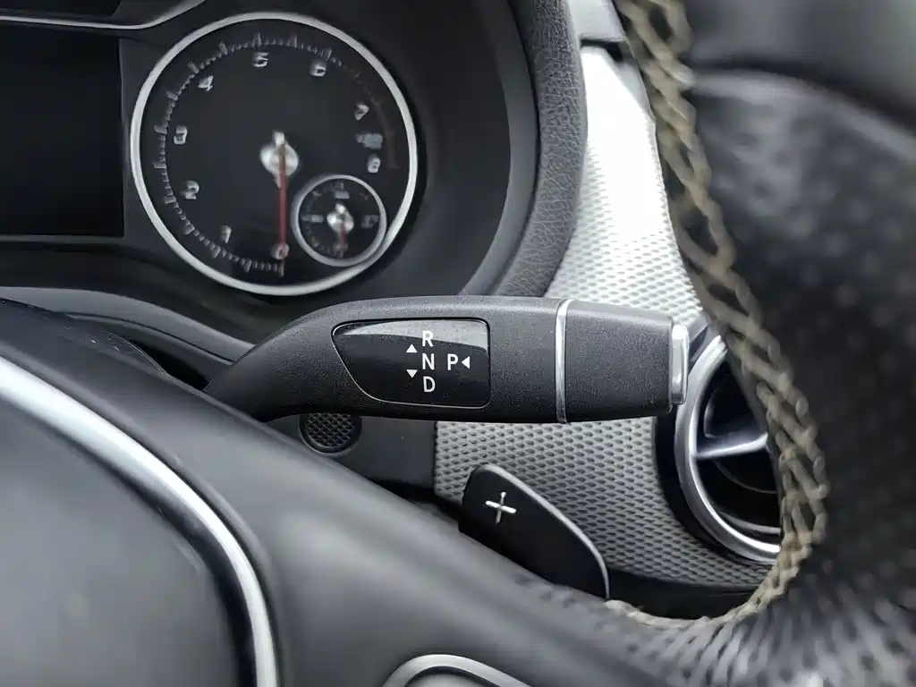 Mercedes-Benz B-Class 2015 — фото 13
