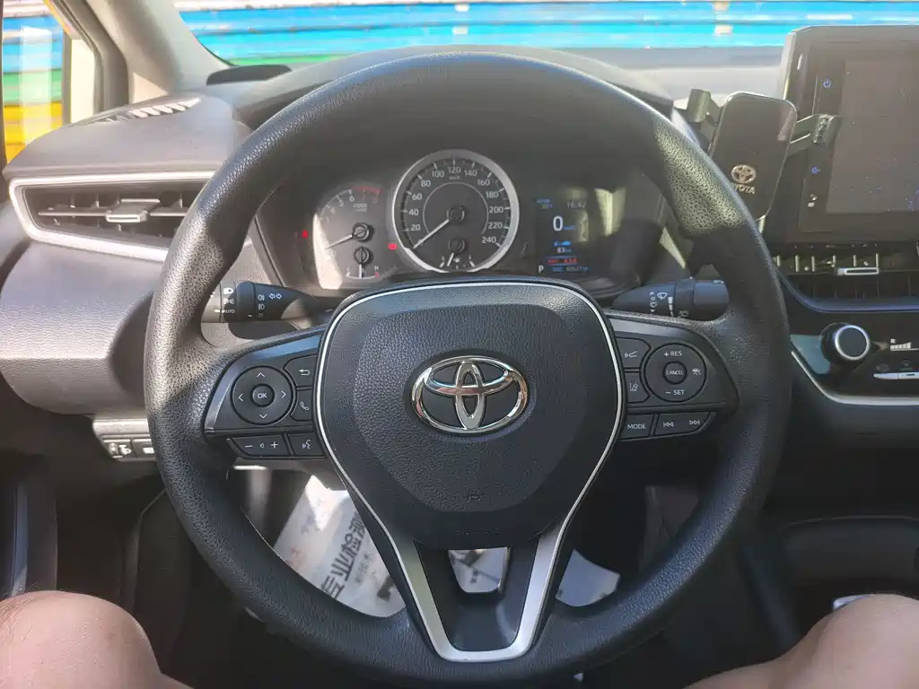 Toyota Corolla 2022 — фото 14
