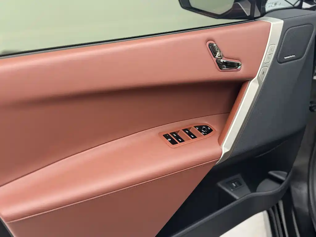 BMW iX 2023 — фото 12
