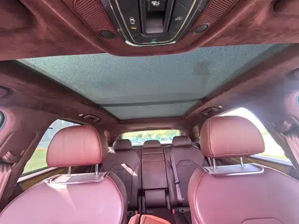 Bentley Bentayga 2021