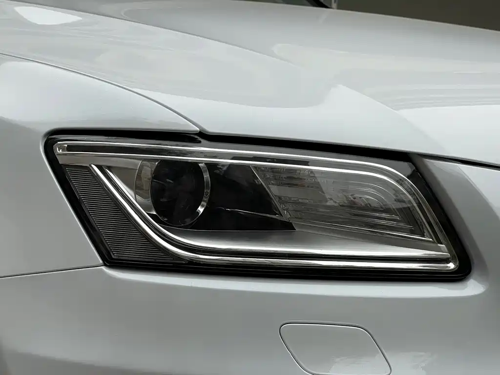 Audi Q5 2015 — фото 8