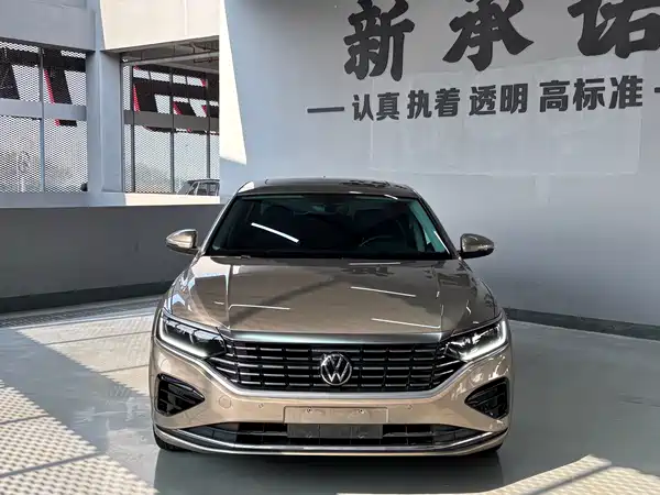 Volkswagen Passat 2022