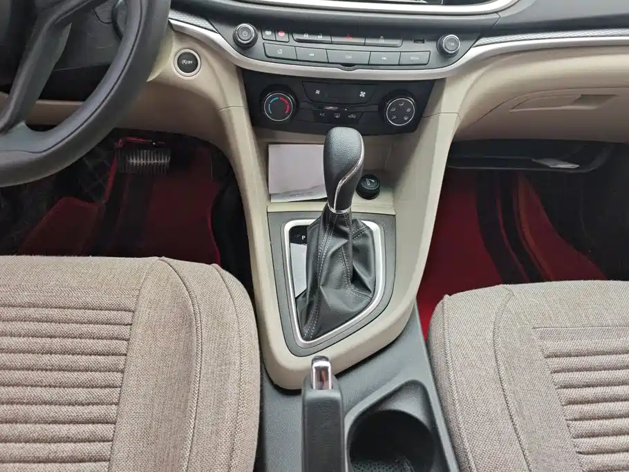 Buick Excelle GT 2020 — фото 16