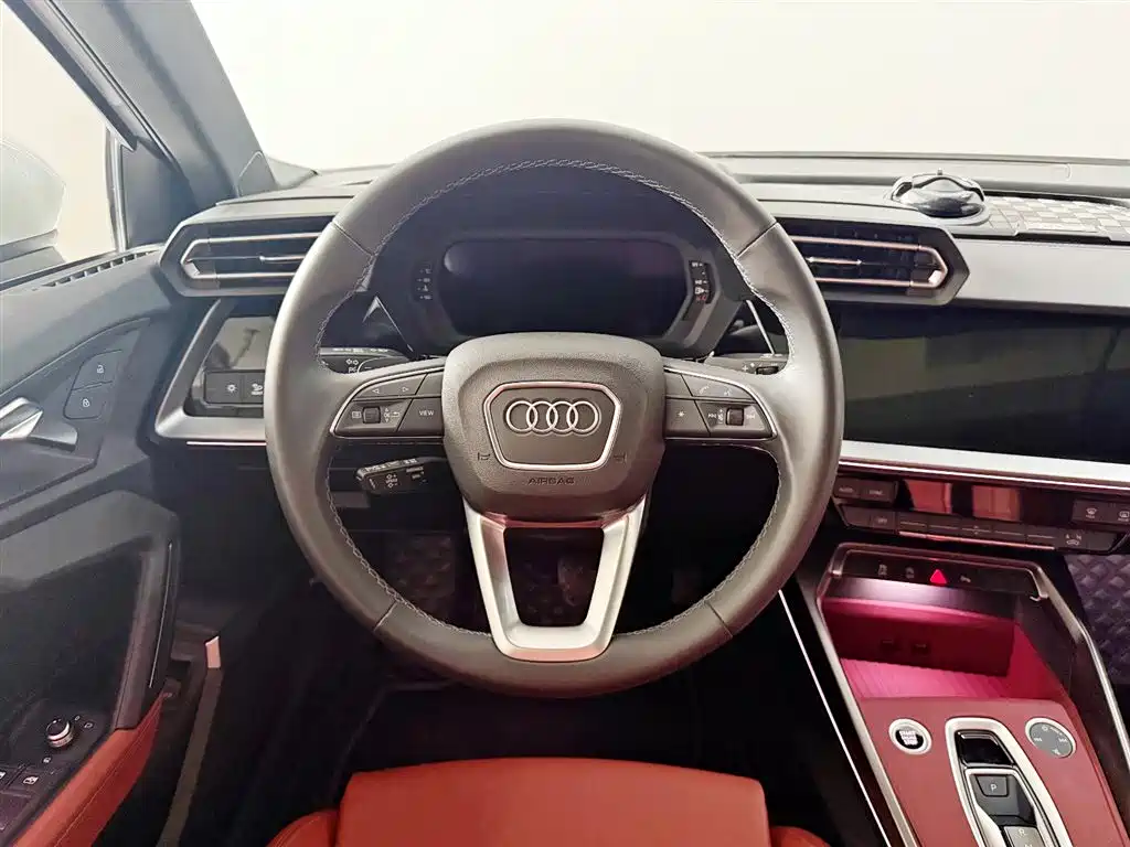 Audi A3 2025 — фото 11