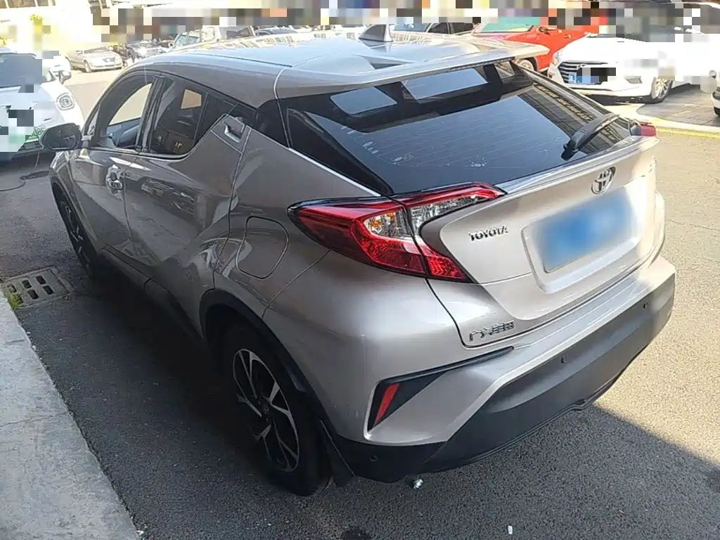 Toyota C-HR 2021