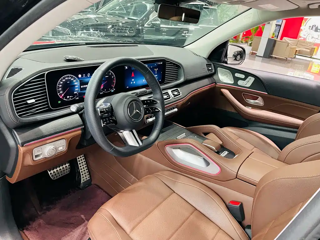 Mercedes-Benz GLS 2024 — фото 10