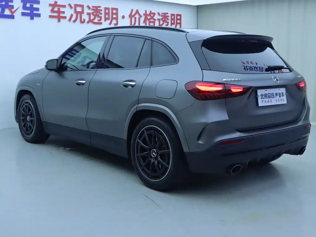 Mercedes-Benz GLA AMG 2024 — фото 24