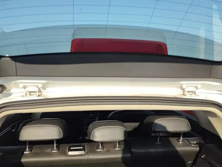 Geely Emgrand GS 2019