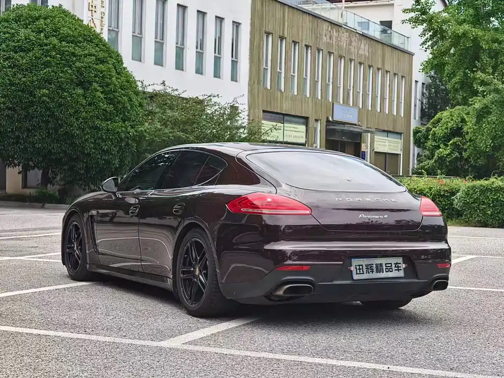 Porsche Panamera 2014