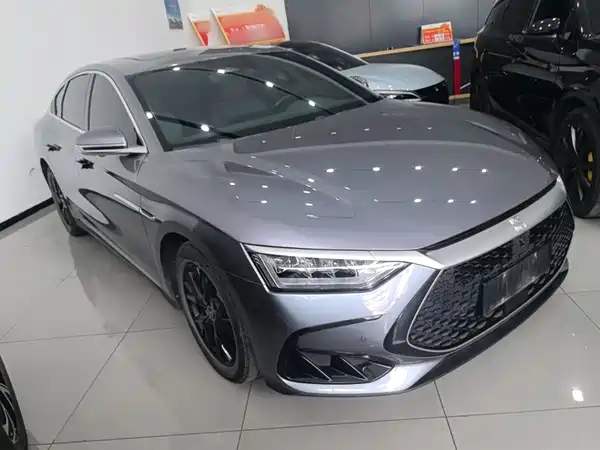BYD Han 2024