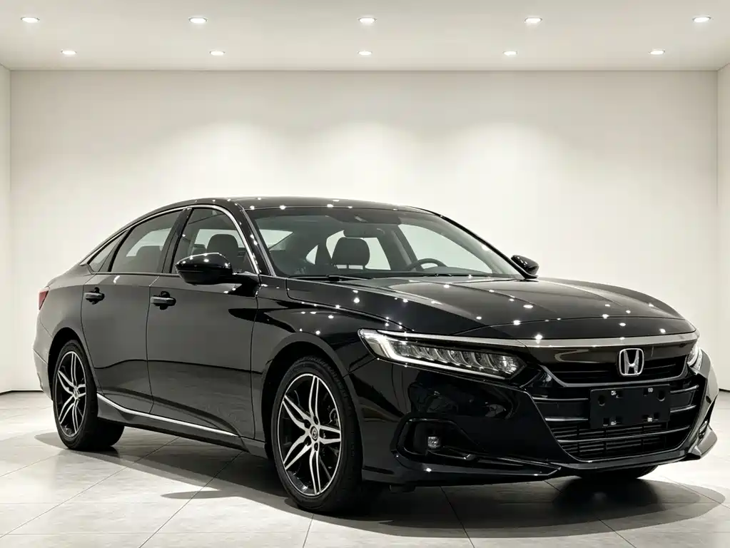 Honda Accord 2022 — фото 1