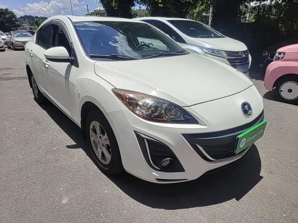 Mazda 3 Xingcheng 2015 — фото 4