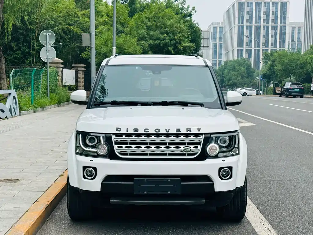 Land Rover Discovery 2016 — фото 2