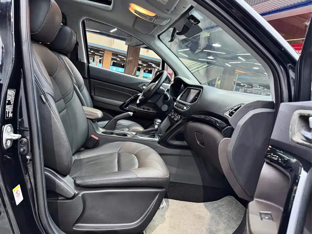 GAC Motor Trumpchi GS4 2016 — фото 16