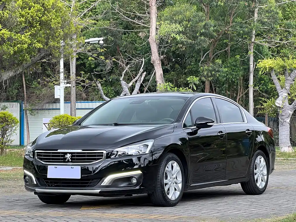 Peugeot 508 2015 — фото 1