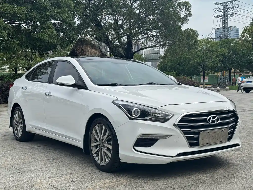 Hyundai Mistra 2017 — фото 3