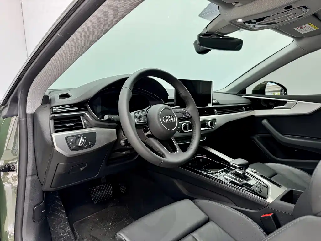Audi A5 2024