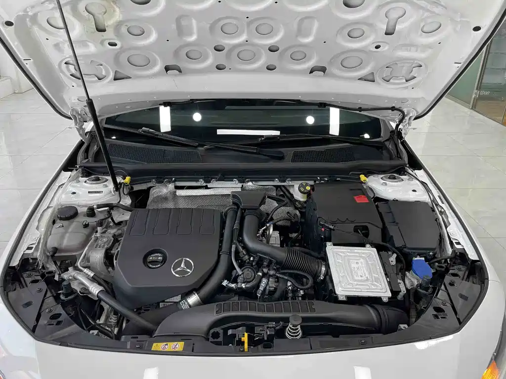 Mercedes-Benz A-Class 2023 — фото 19