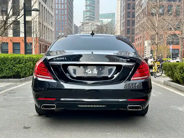 Mercedes-Benz S-Class 2015