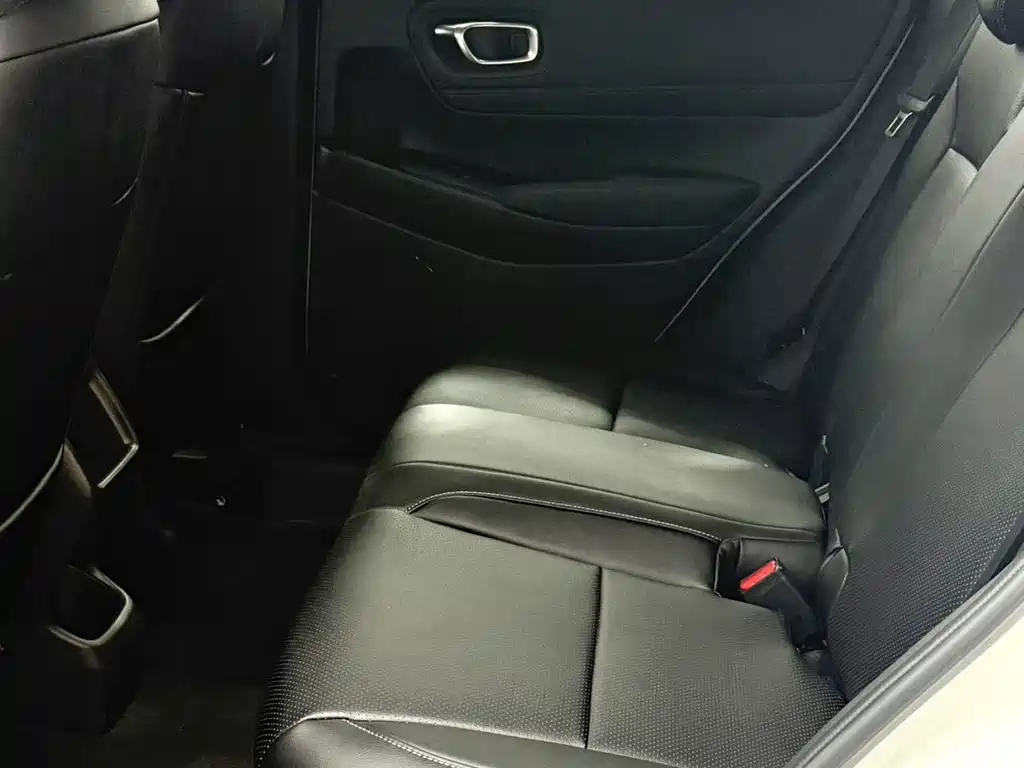 Honda Vezel 2023 — фото 19