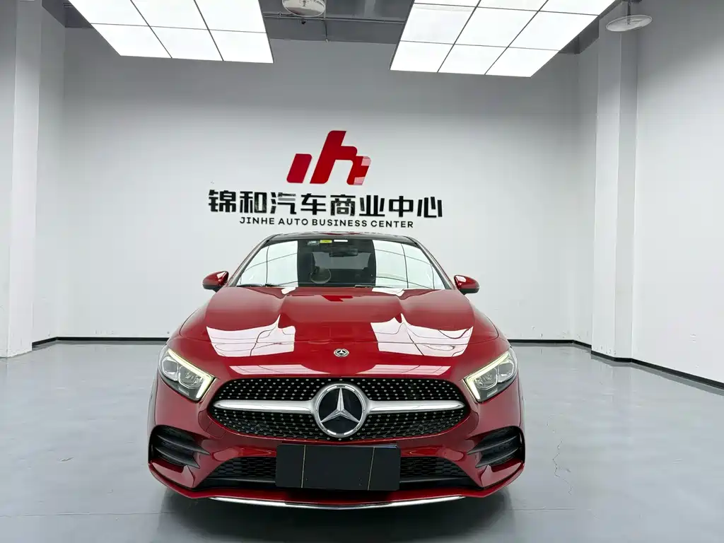Mercedes-Benz A-Class 2020 — фото 1