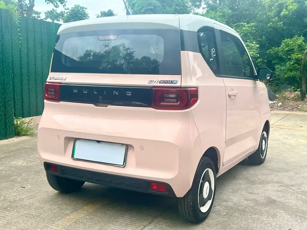 Wuling MINIEV 2021