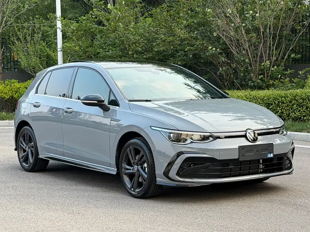 Volkswagen Golf 2022