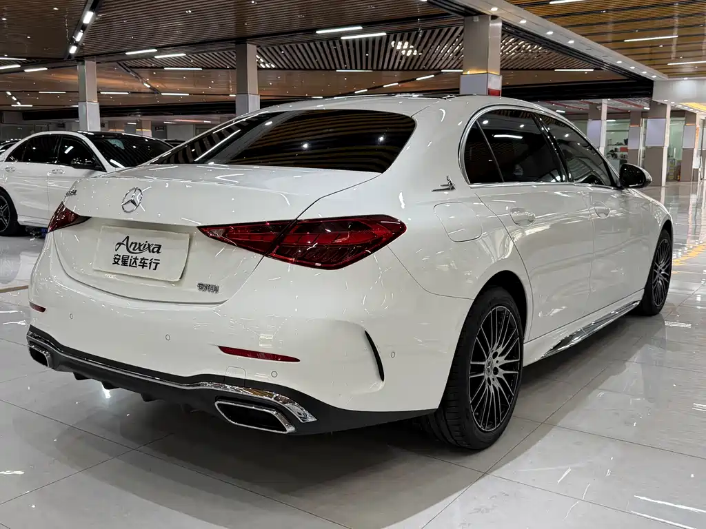 Mercedes-Benz C-Class 2022 — фото 9