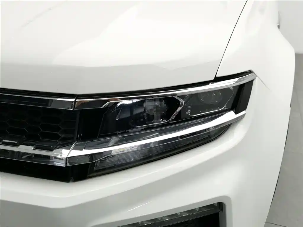 Zotye X7 2018 — фото 7