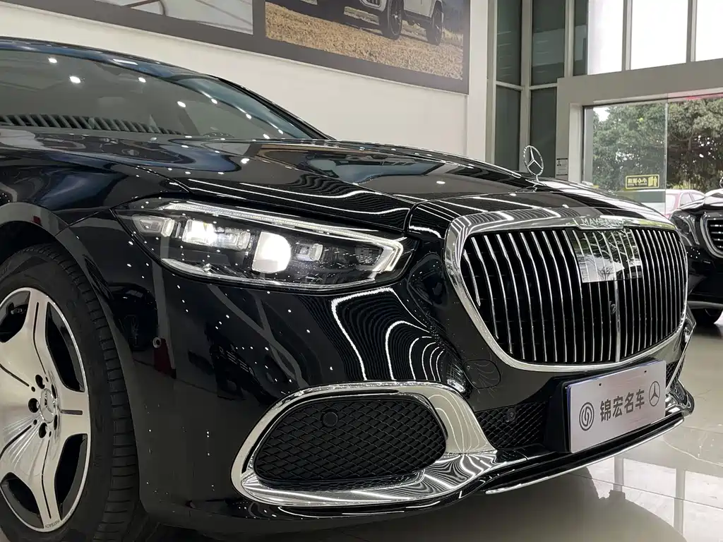 Mercedes-Benz Maybach S-Class 2024