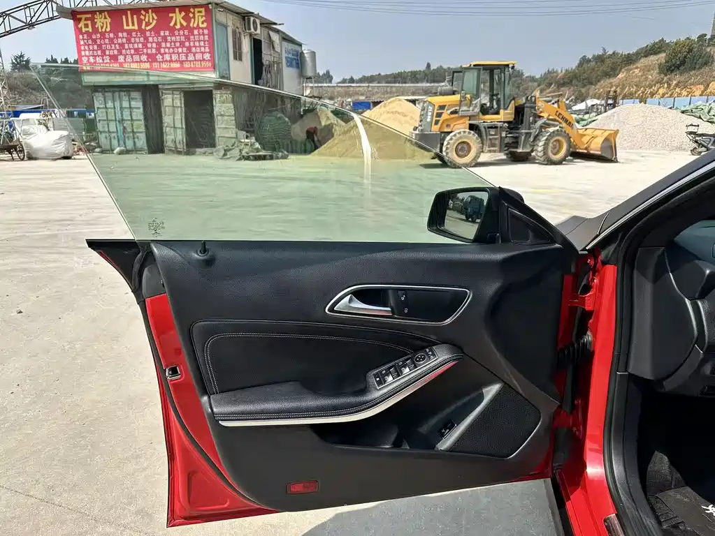 Mercedes-Benz CLA 2018 — фото 2