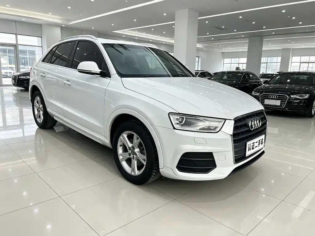 Audi Q3 2016 — фото 2