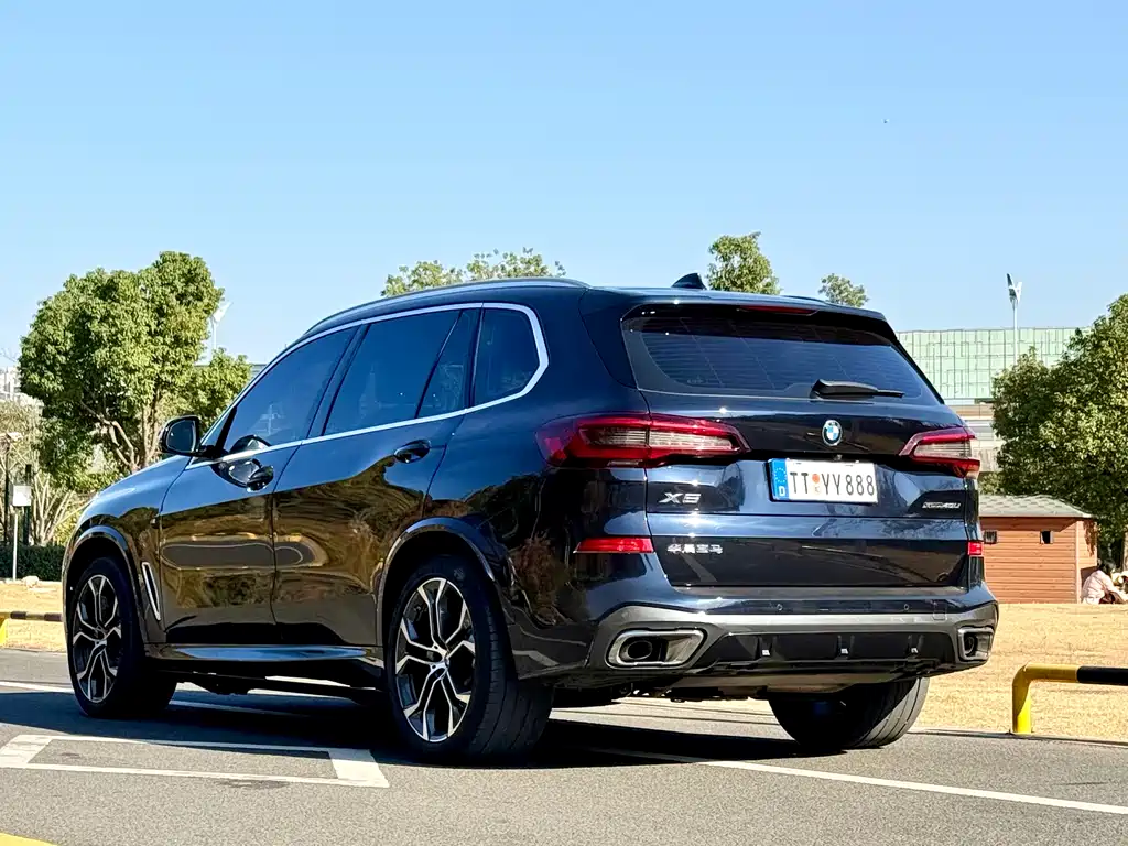 BMW X5 2022 — фото 17
