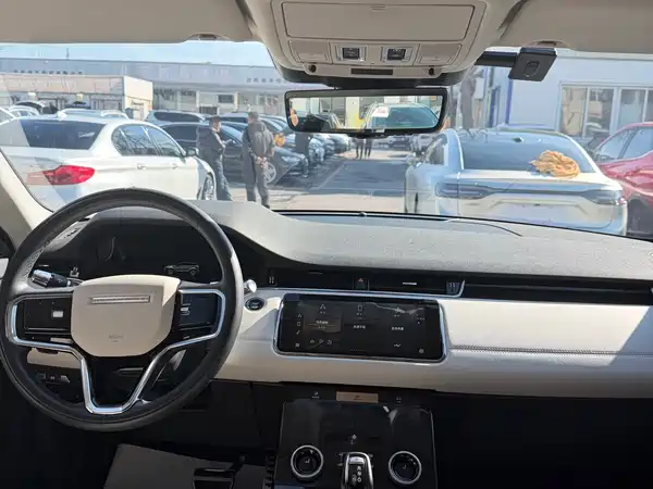 Land Rover Range Rover Evoque 2021