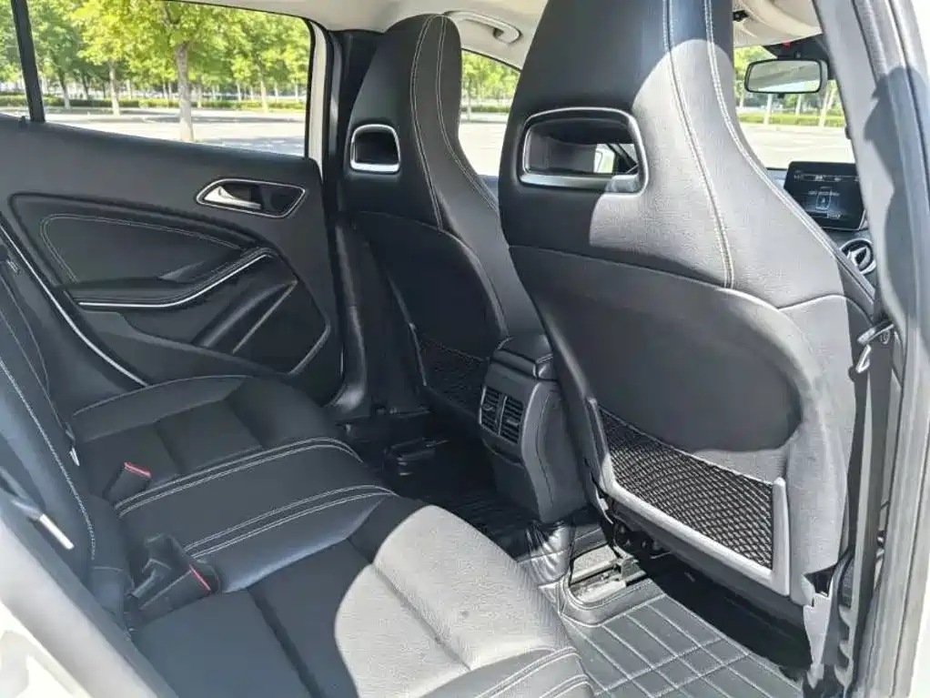 Mercedes-Benz GLA 2019 — фото 9