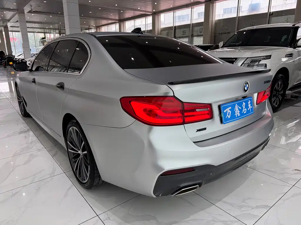 BMW 5 Series 2020 — фото 16