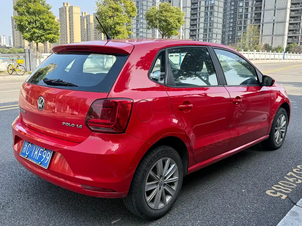 Volkswagen Polo 2014 — фото 13