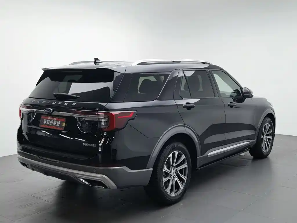 Ford Explorer 2022 — фото 2