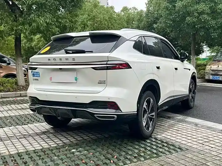 Roewe RX5 2022 — фото 8