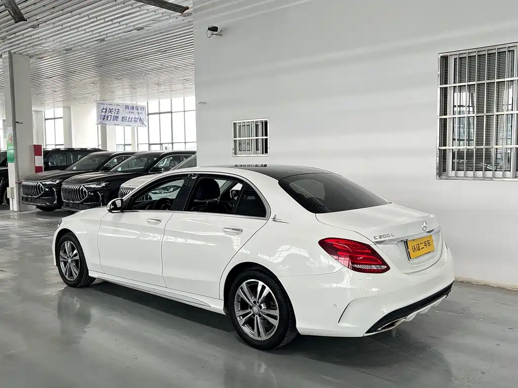 Mercedes-Benz C-Class 2017 — фото 4