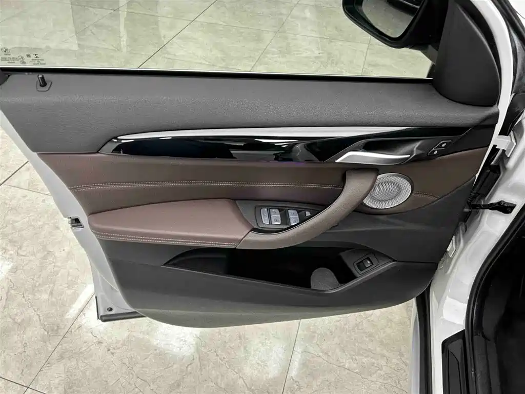 BMW X1 2022 — фото 11