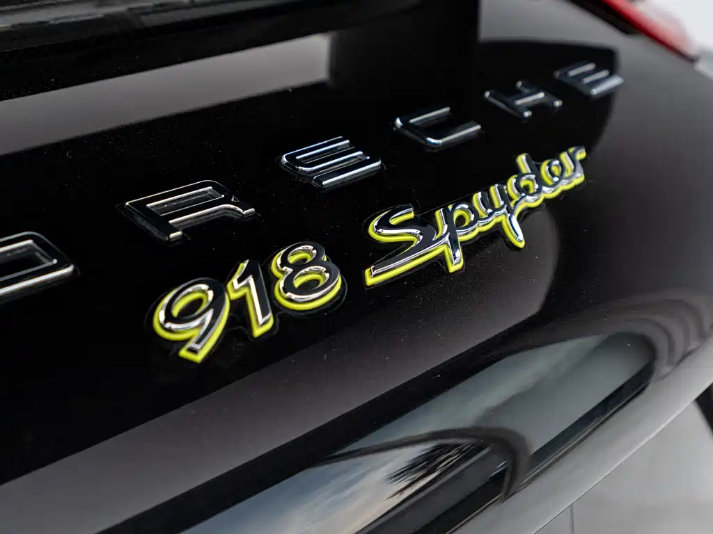 Porsche 918 Spyder 2016 — фото 18