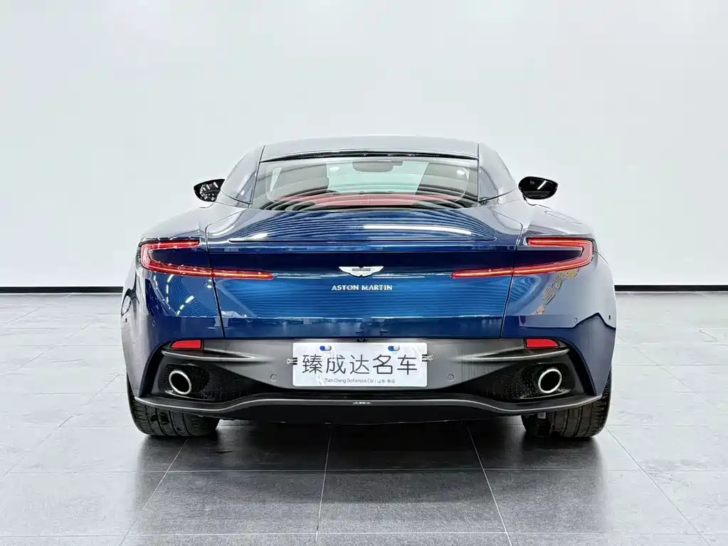 Aston Martin DB11 2020 — фото 4