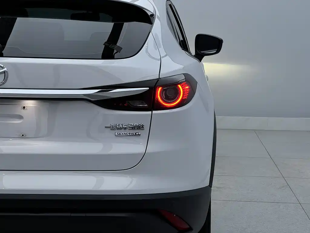 Mazda CX-4 2023 — фото 19