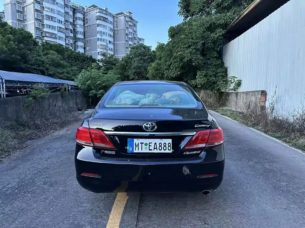 Toyota Camry 2015