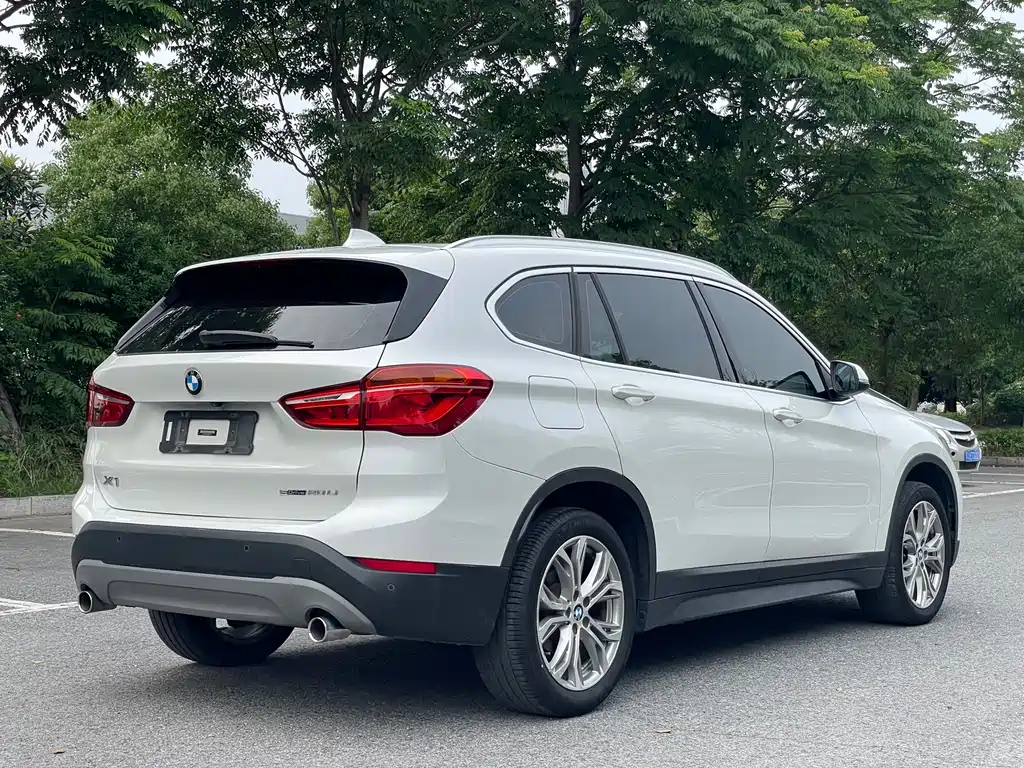 BMW X1 2019 — фото 20