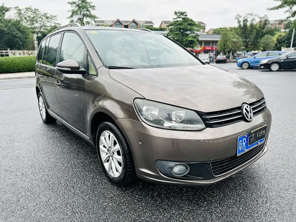 Volkswagen Touran 2013