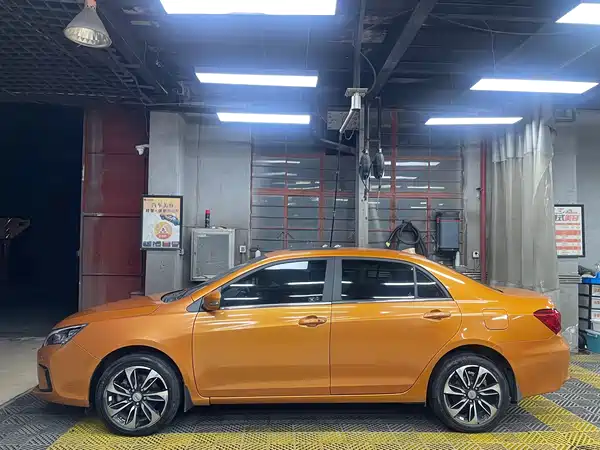 BYD Qin NEV 2015